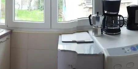 Sandi Апартаменты *