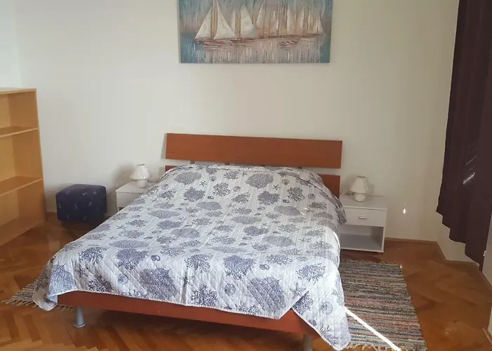 Sandi شقة غييكا